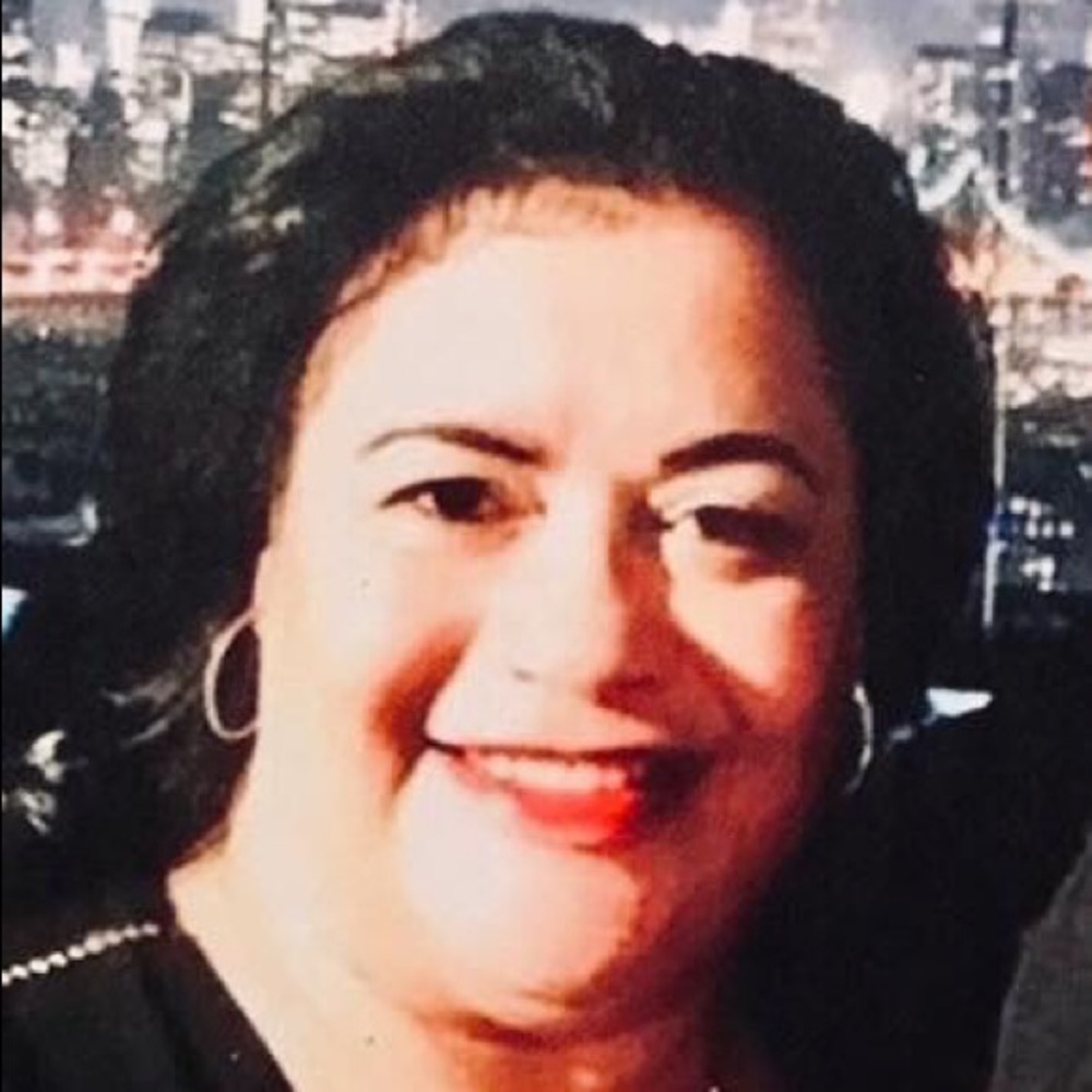 Meet your Posher. Debra